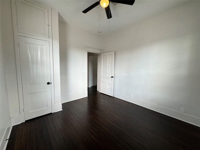 Photo - 805 St Marys Blvd
