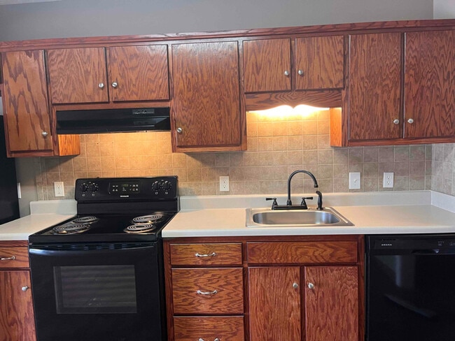 Photo - 505 S Cannon Blvd