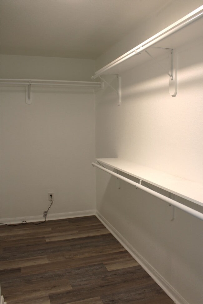 Photo - 1802 Sleepy Creek Way