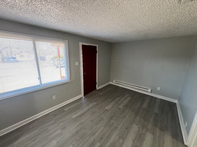 Photo - 2619 E Willamette Ave Unit 7