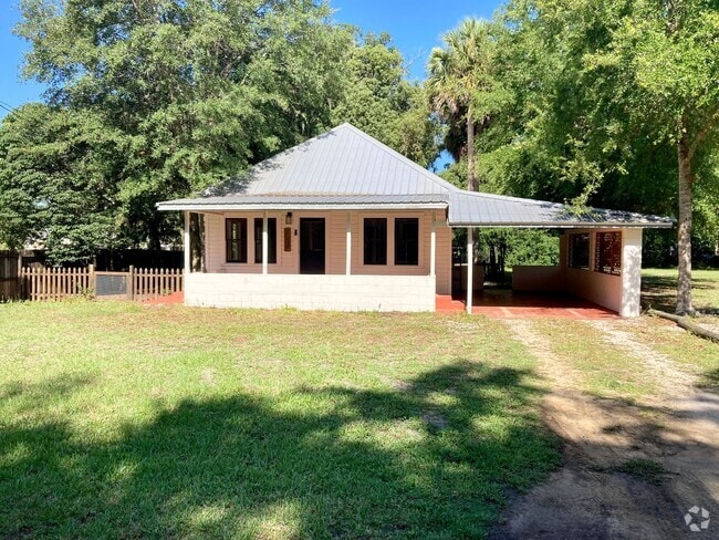 Building Photo - Crystal River Cottage! Rental