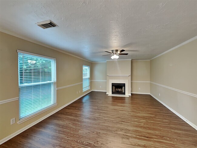 Photo - 26887 Castlecliff Ln