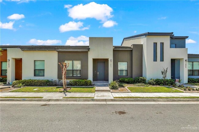 Photo - 28 Ozark Ave