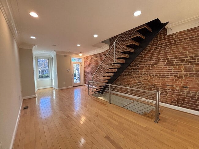 Photo - Executive Row Home In NW DC with Designer Finishes