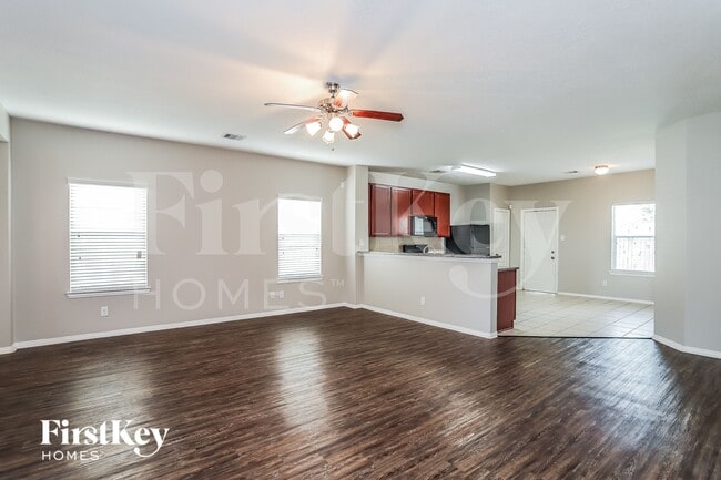 Photo - 7006 Orchid St