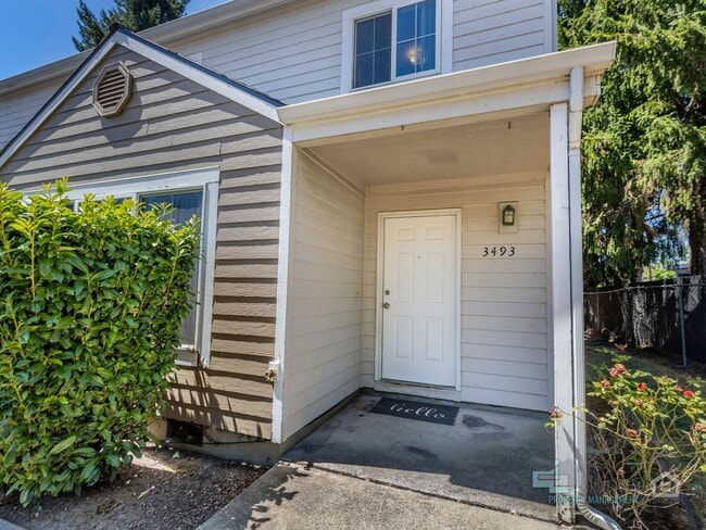 Photo - 3493-3493 Hawthorne Ave NE Unit 3493