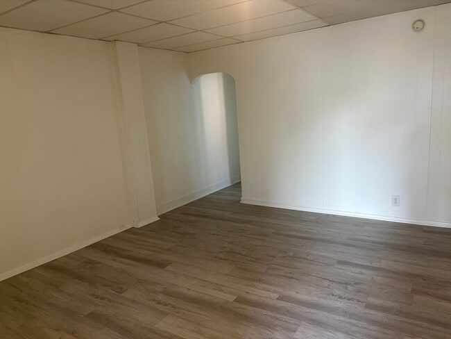 5617 W Girard Ave Unit 1