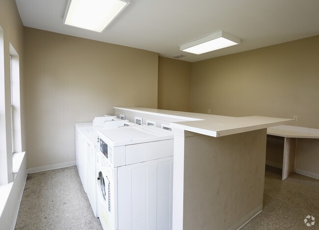 Photo - Meadows West Memphis