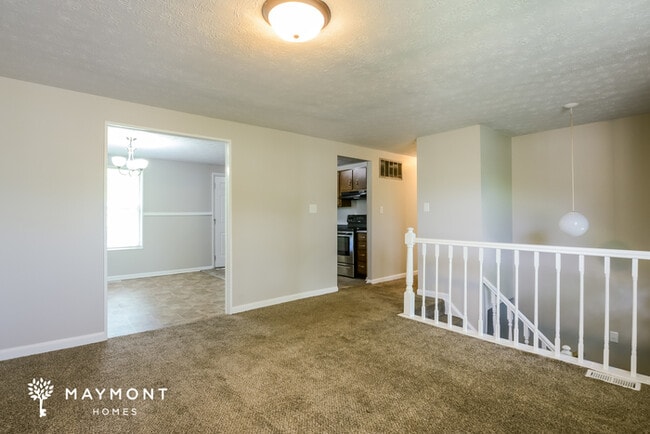 Photo - 9354 Kingsboro Ct
