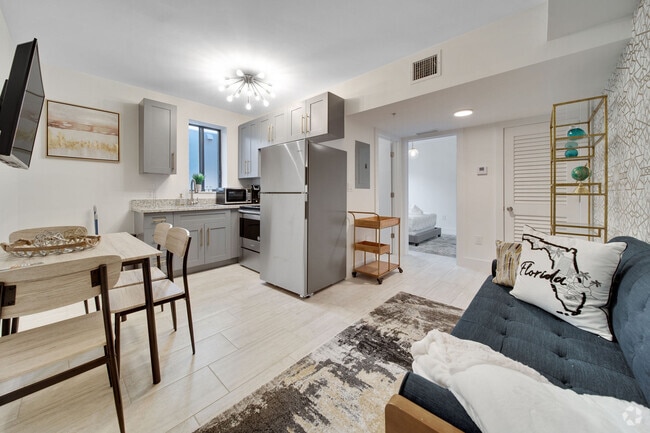 Building Photo - Shenadoah 2166 Unit 104 Rental