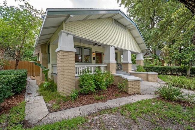 Photo - 5207 N Suwanee Ave