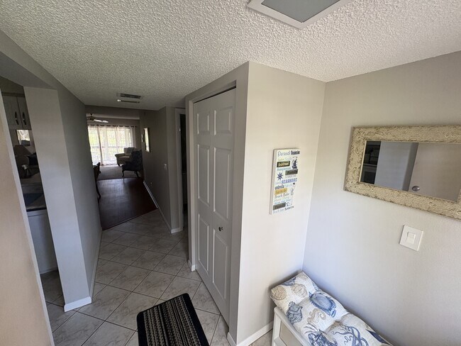 Photo - 772 Bird Bay Way