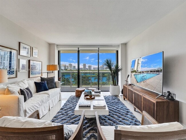 Photo - 3625 N Country Club Dr Unit 706