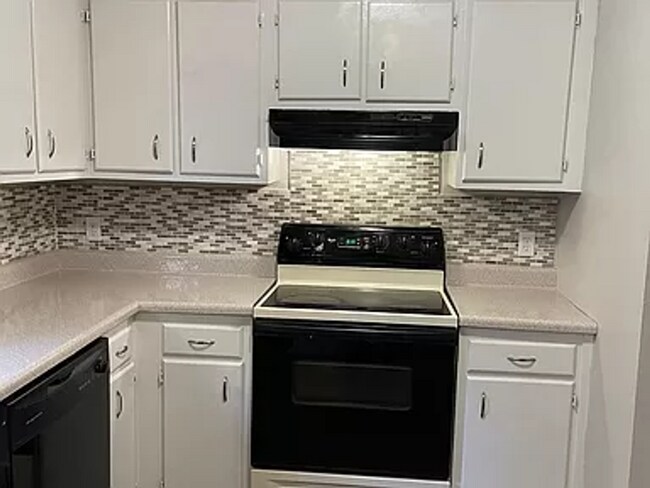 610 Cedarbrook Ct