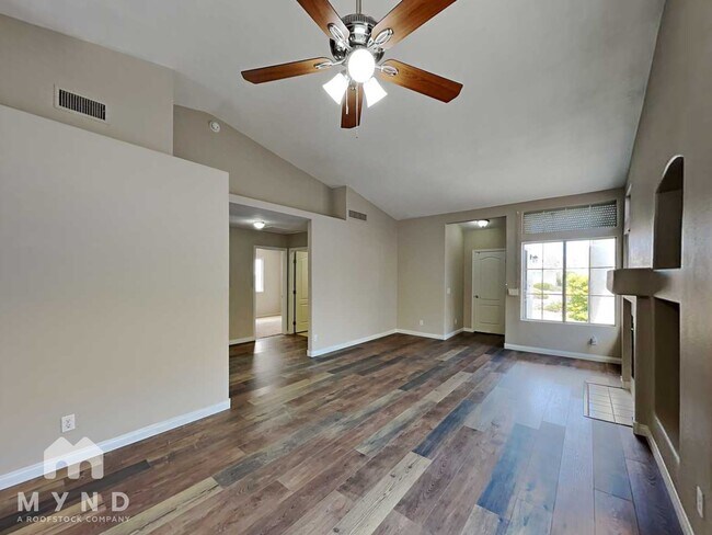 Photo - 3829 Intermezzo Way