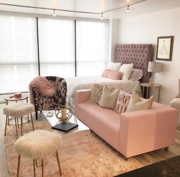 Living Room - 1540 N La Salle Dr Unit 1902