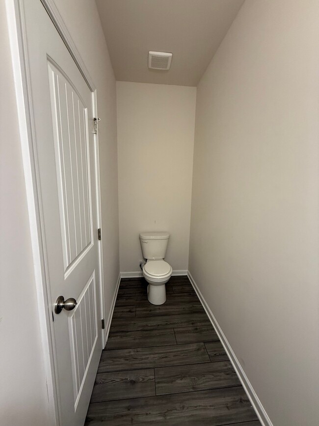 Photo - 79 Pineview Dr