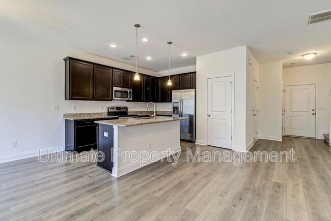 Photo - 1650 Bratton Ct Townhome