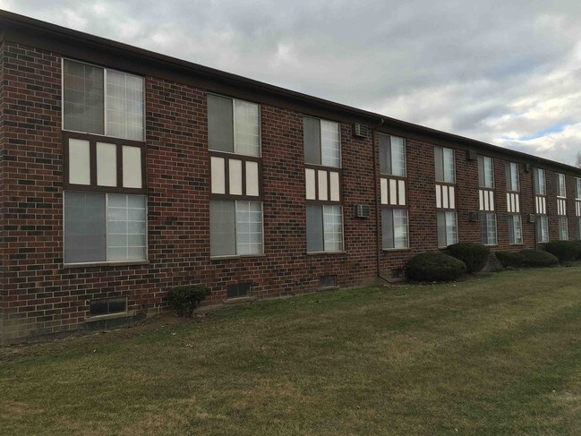 Photo - Hampton Square