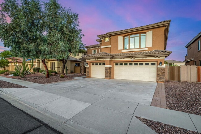 Photo - 5211 N 193rd Ave