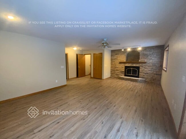 Photo - 12272 Quinn St