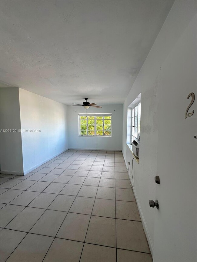 8340 Crespi Blvd Unit 21
