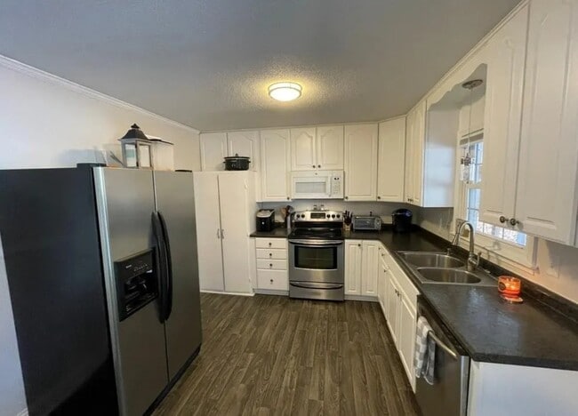 Photo - 132 SE 33rd St House
