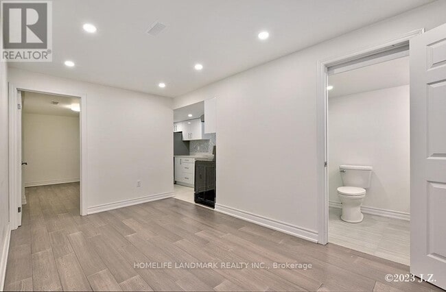 Photo - 17 Elderslie Cres