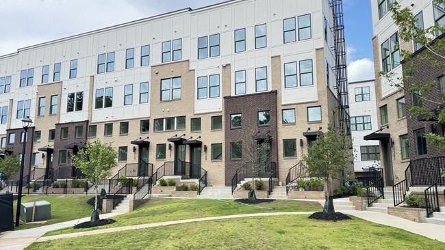 Photo - 201 New St Townhome