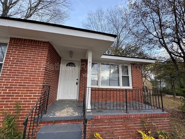 Photo - 97 Benson St