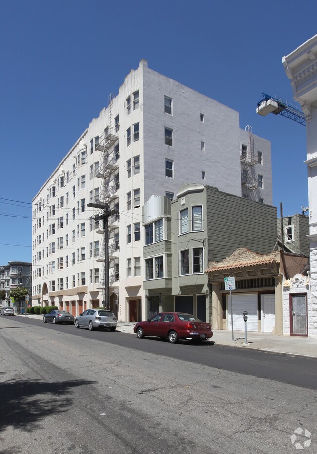 50 Laguna St