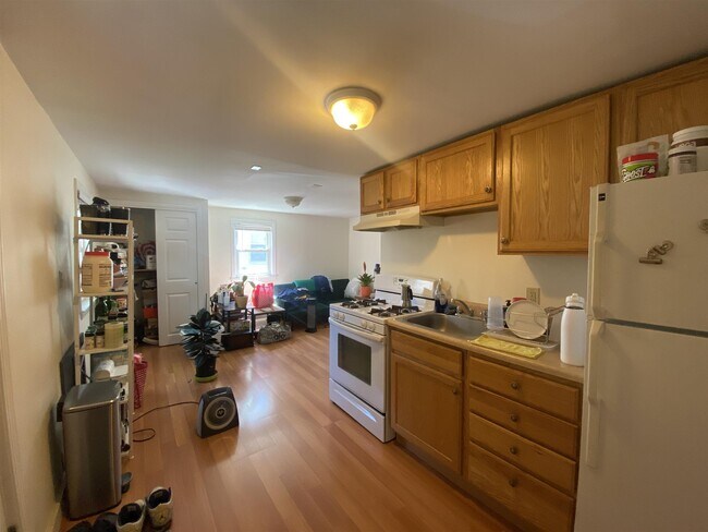 Photo - 422 Franklin St Unidad 1 Rental