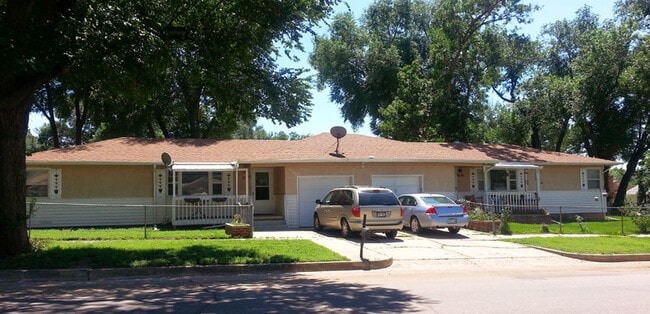 Building Photo - 403 N 17th St Unit 1