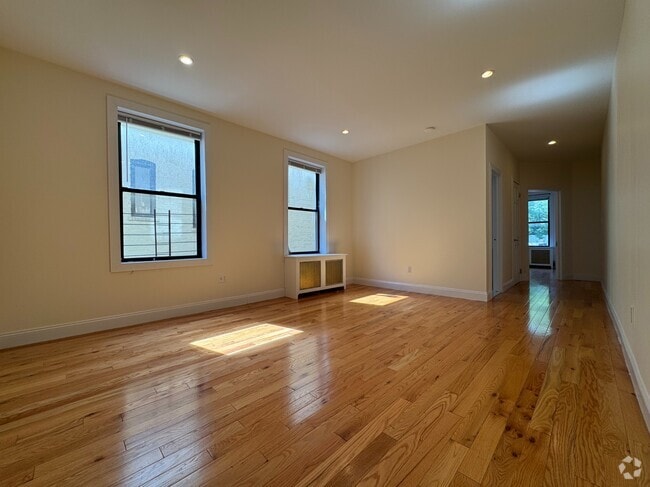 Building Photo - 250 Fort Washington Ave Rental