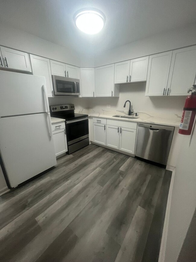 Photo - 139 E Butler Ave Unit 132 Race Street