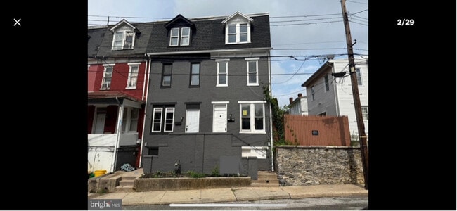 Building Photo - 633 Cleveland Ave Rental