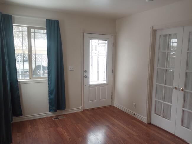 Photo - 44386B Silver Valley Rd