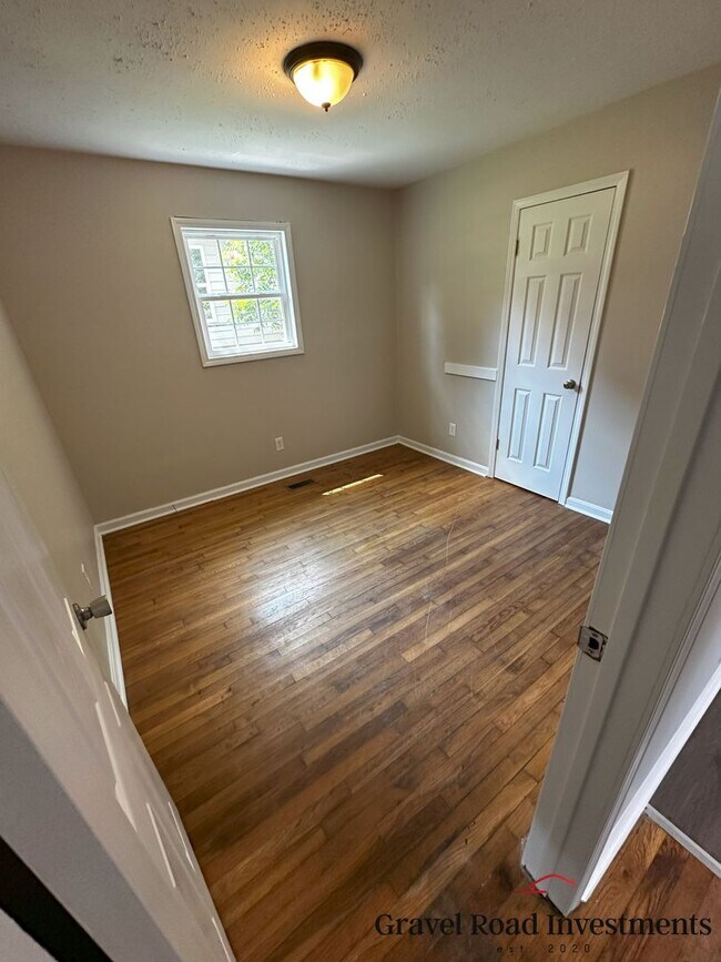 Photo - 3 Bedroom 1 Bath Home