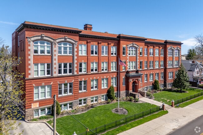 Photo - 722 W Delavan Ave Apartments