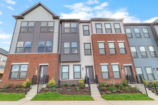 Building Photo - Rent – Brand New Townhome in the Watershed Community