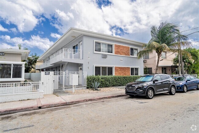 Building Photo - 7911 Abbott Ave Unit 7 Rental