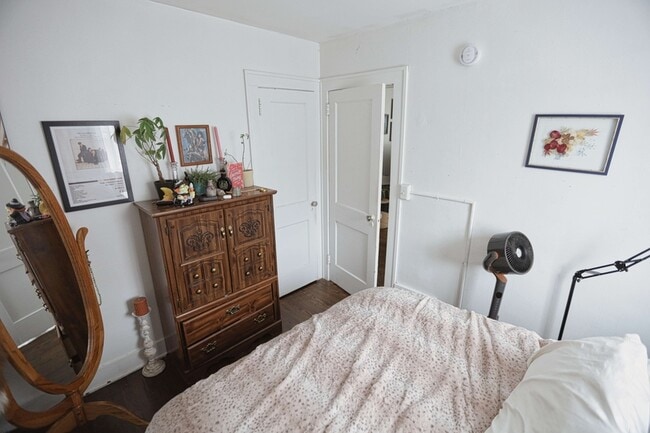 Photo - 826 Pennoyer Ave