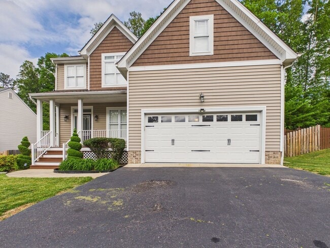 Building Photo - 3015 Chislet Dr