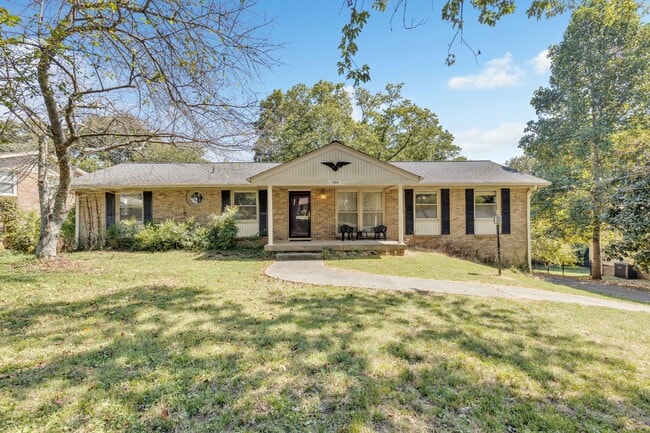 Building Photo - 509 Mathes Ct