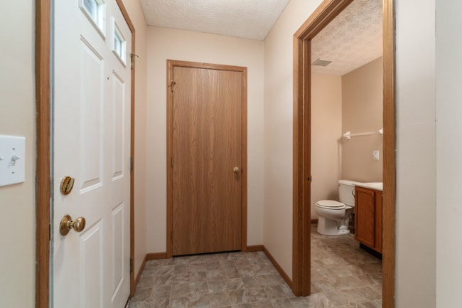 Photo - 135 Saratoga St