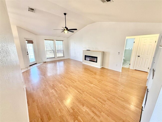 Photo - 2800 Gettysburg Dr