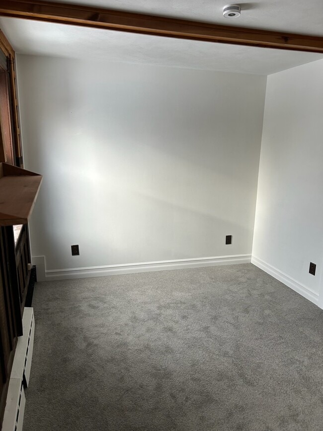 Building Photo - 1921 N James St