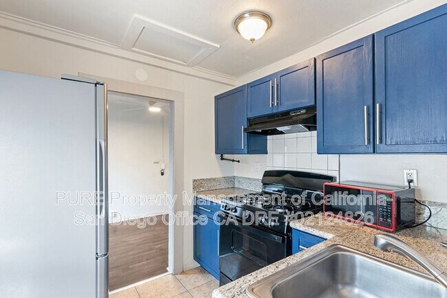 Photo - 3219 1/2 L St