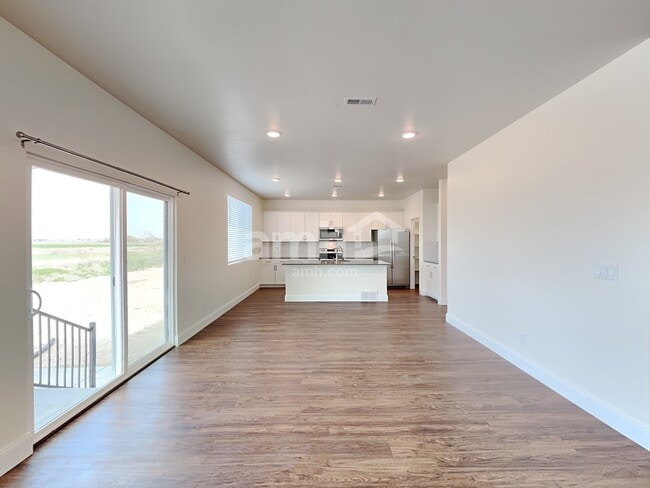 Photo - 3354 Fields Ave