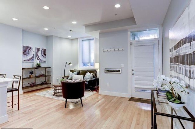 Photo - 1854 Mintwood Pl NW Condo